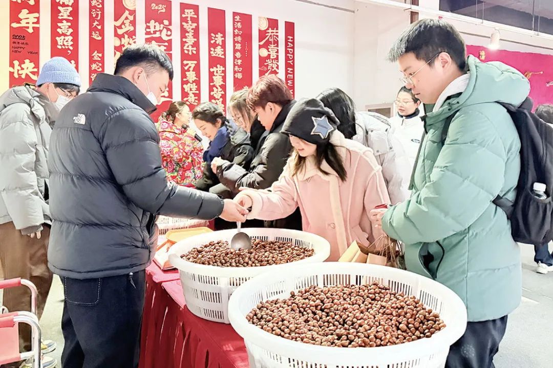 驻村第一书记“搭桥”，近二十种土特产出村